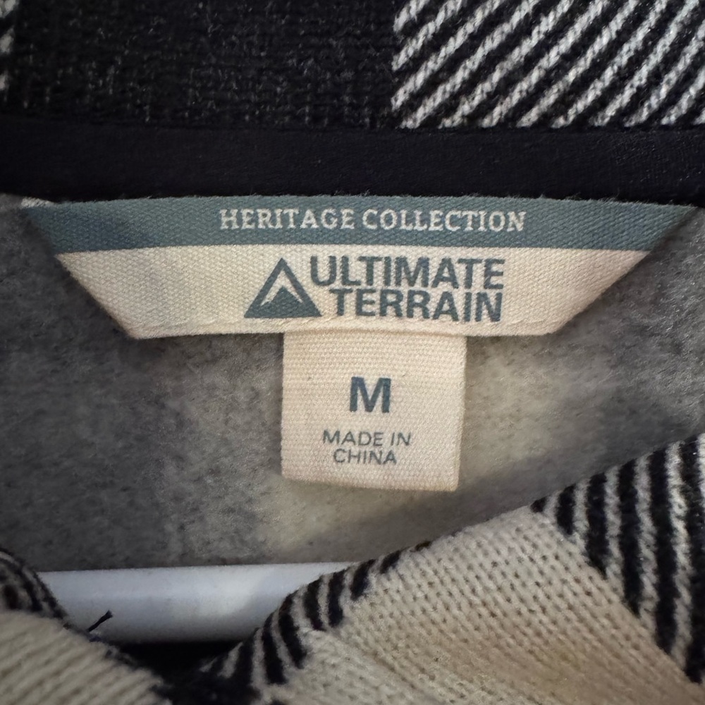 Ultimate Terrain Cowl Neck Pullover - image 5